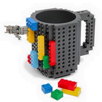 Creative build -on brick mug