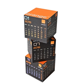 Magnetic Cube  Calendar