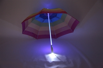 LED 灯雨傘