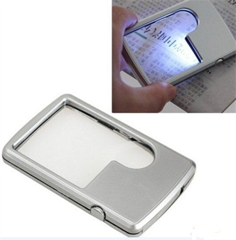 LED illuminated card magnifier