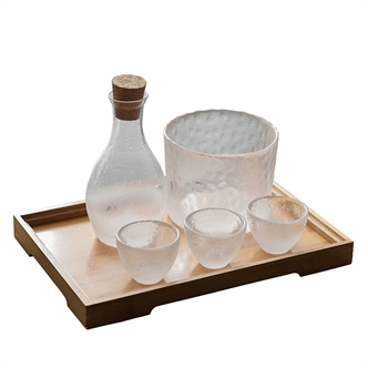 Sake glass wine set