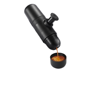 Portable manual coffee machine